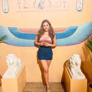 Meet your Posher, Janette